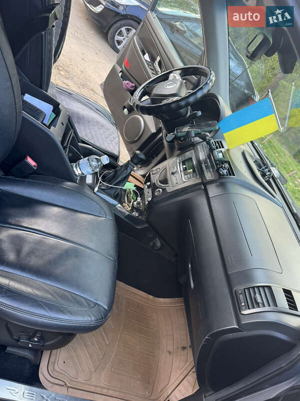 Внедорожник / Кроссовер SsangYong Rexton 2016 в Одессе фото 10 Внедорожник / Кроссовер SsangYong Rexton 2016 в Одессе