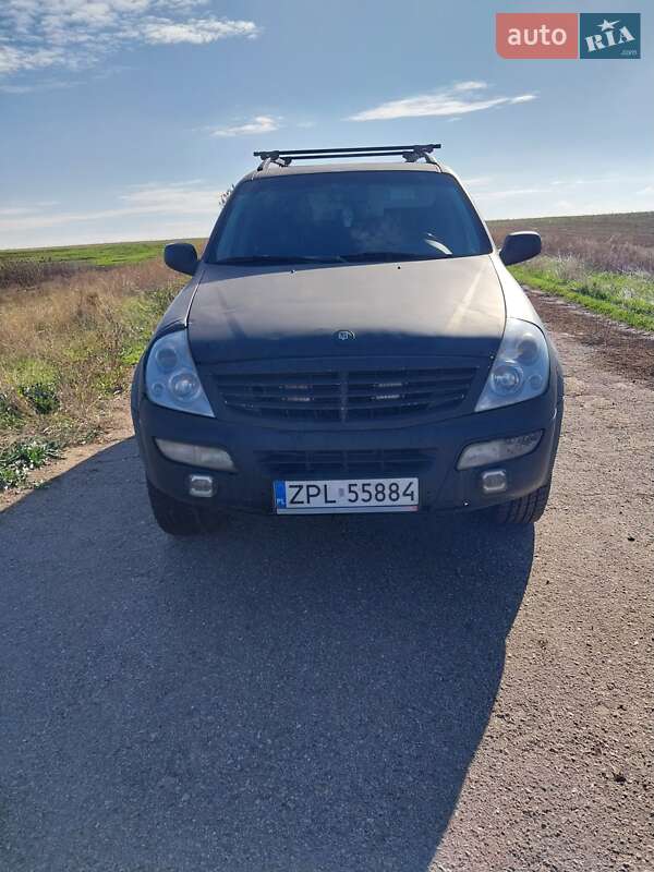 Внедорожник / Кроссовер SsangYong Rexton 2004 в Бобринце