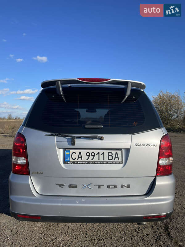 Позашляховик / Кросовер SsangYong Rexton 2010 в Жашківу