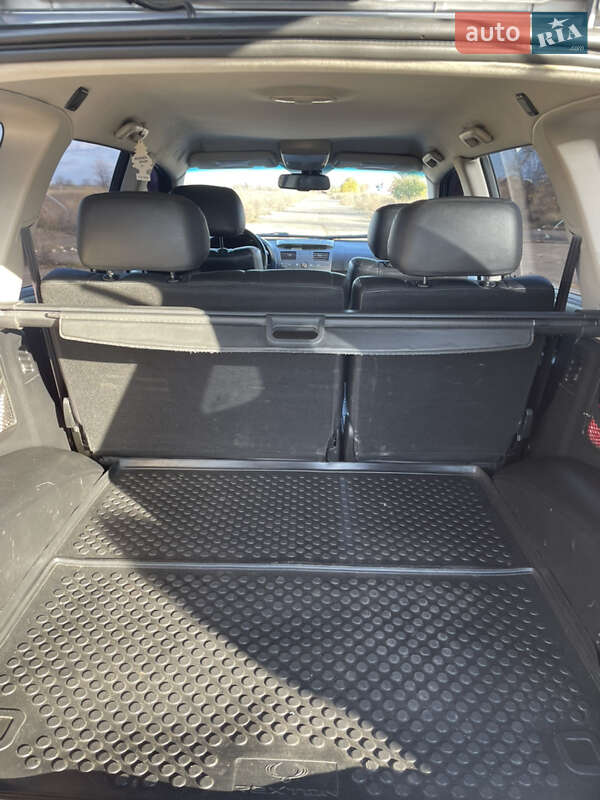 Позашляховик / Кросовер SsangYong Rexton 2010 в Жашківу