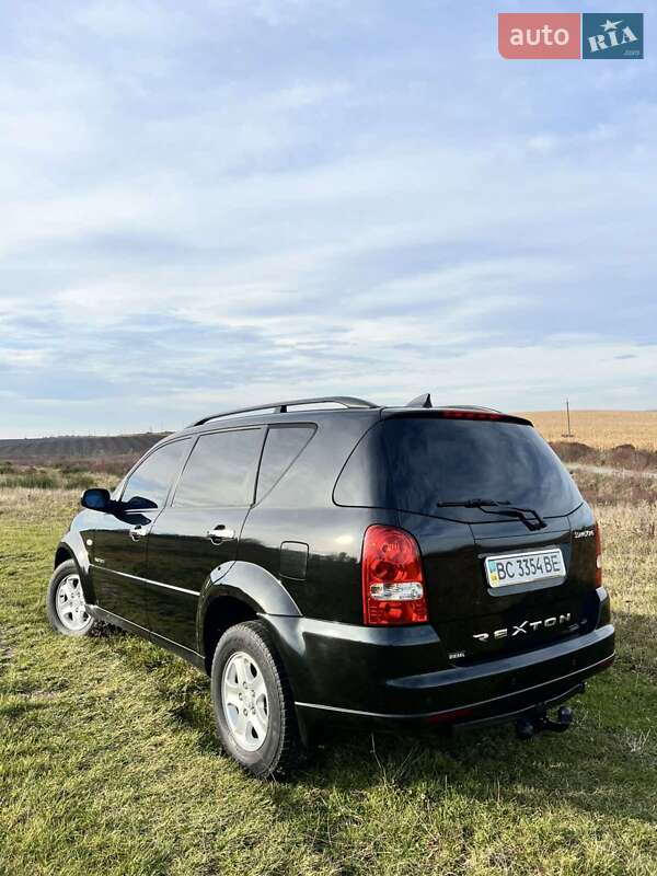 Внедорожник / Кроссовер SsangYong Rexton 2008 в Городенке