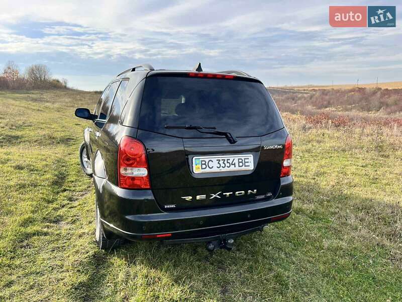 Внедорожник / Кроссовер SsangYong Rexton 2008 в Городенке