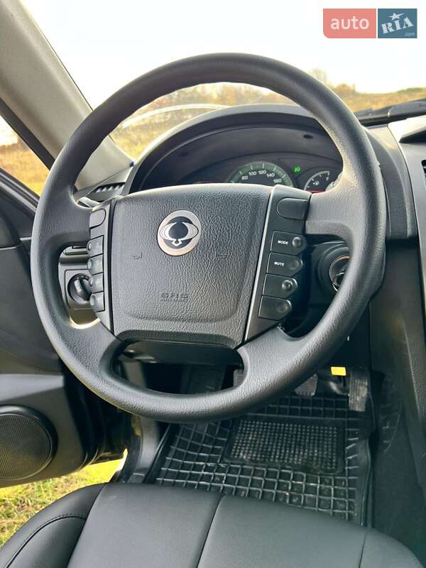 Внедорожник / Кроссовер SsangYong Rexton 2008 в Городенке