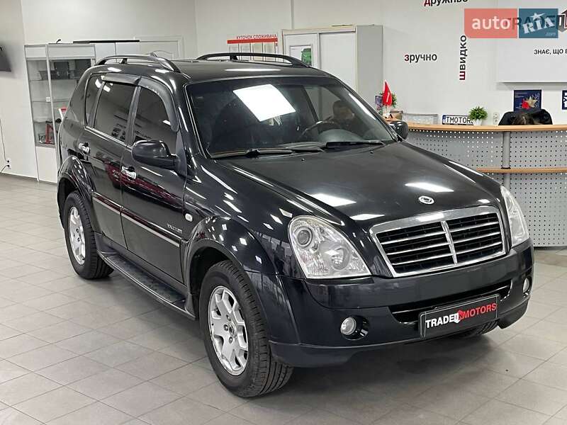 Позашляховик / Кросовер SsangYong Rexton 2008 в Києві