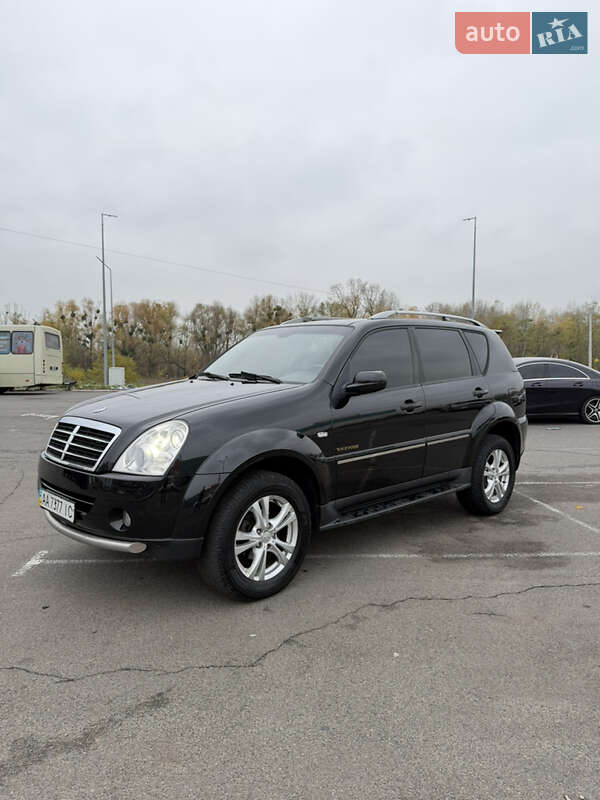 Внедорожник / Кроссовер SsangYong Rexton 2011 в Киеве фото 2 Внедорожник / Кроссовер SsangYong Rexton 2011 в Киеве