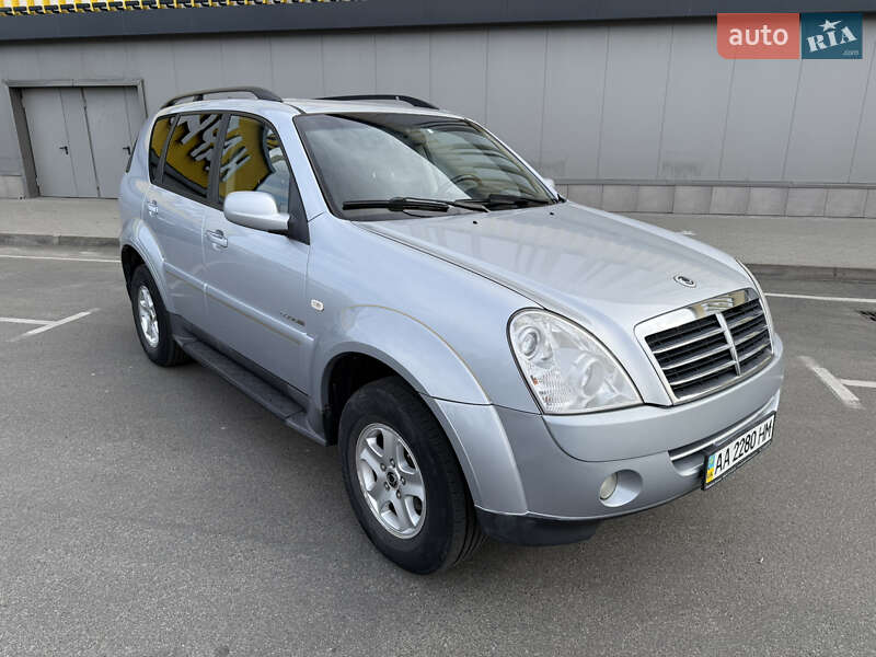 Позашляховик / Кросовер SsangYong Rexton 2008 в Києві фото 2 Позашляховик / Кросовер SsangYong Rexton 2008 в Києві