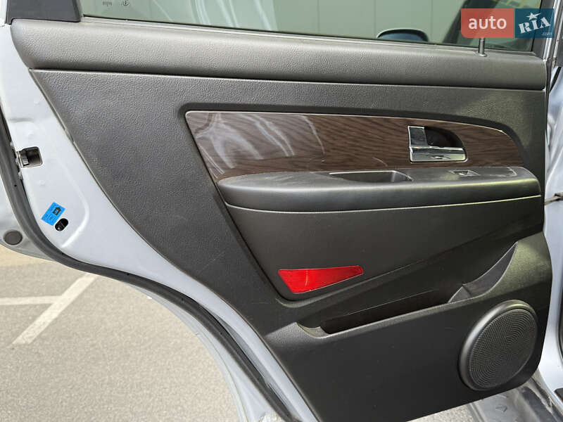 Позашляховик / Кросовер SsangYong Rexton 2008 в Києві фото 31 Позашляховик / Кросовер SsangYong Rexton 2008 в Києві