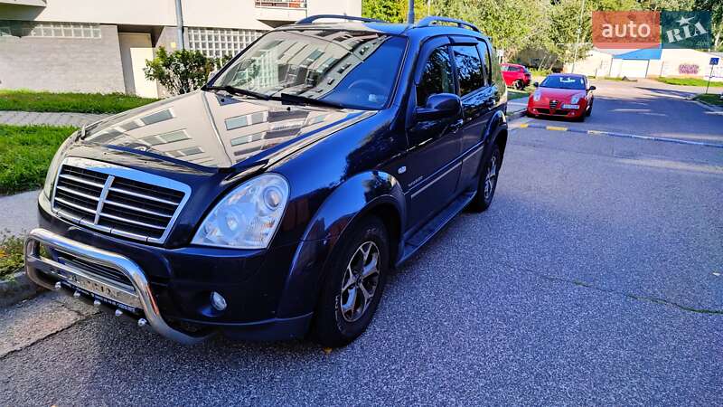 Позашляховик / Кросовер SsangYong Rexton 2009 в Ужгороді фото Позашляховик / Кросовер SsangYong Rexton 2009 в Ужгороді