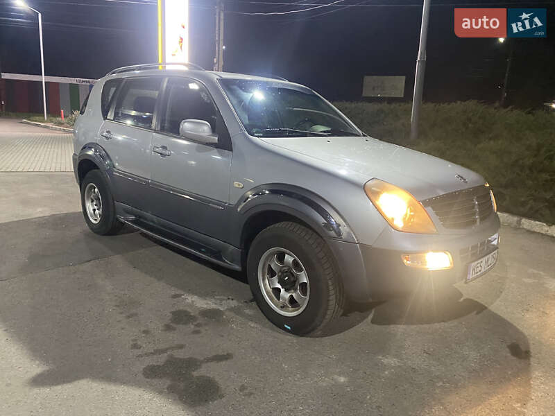 Внедорожник / Кроссовер SsangYong Rexton 2005 в Киеве фото 10 Внедорожник / Кроссовер SsangYong Rexton 2005 в Киеве