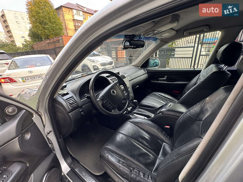Позашляховик / Кросовер SsangYong Rexton 2011 в Києві