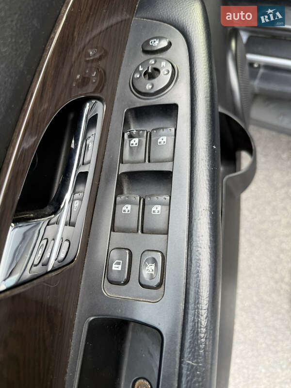 Внедорожник / Кроссовер SsangYong Rexton 2008 в Киеве фото 19 Внедорожник / Кроссовер SsangYong Rexton 2008 в Киеве