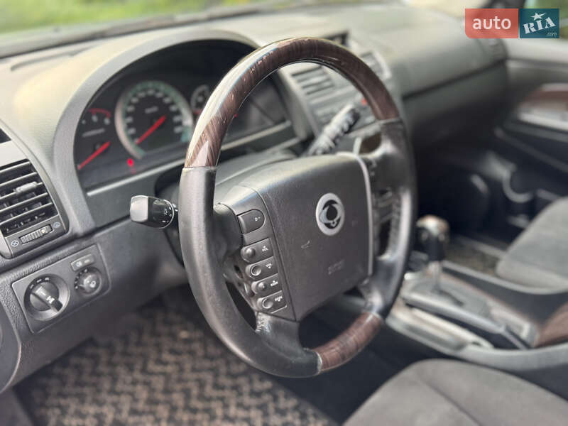 Внедорожник / Кроссовер SsangYong Rexton 2011 в Одессе