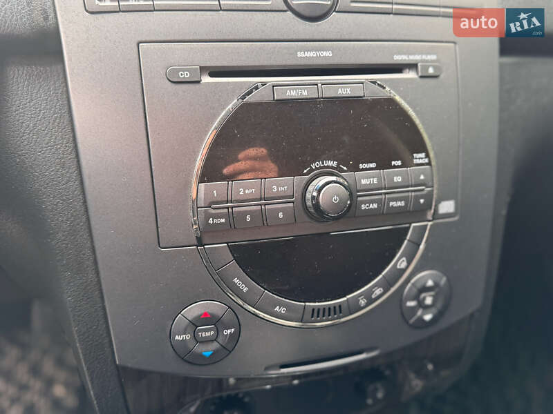 Внедорожник / Кроссовер SsangYong Rexton 2011 в Одессе