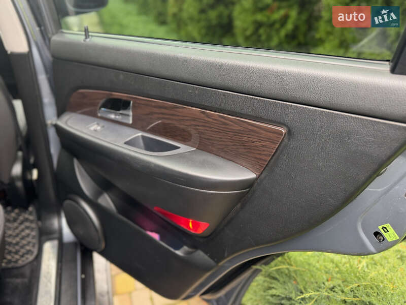 Внедорожник / Кроссовер SsangYong Rexton 2011 в Одессе