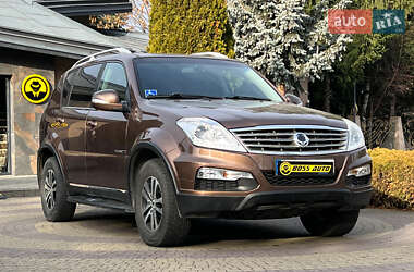 Внедорожник / Кроссовер SsangYong Rexton 2015 в Львове