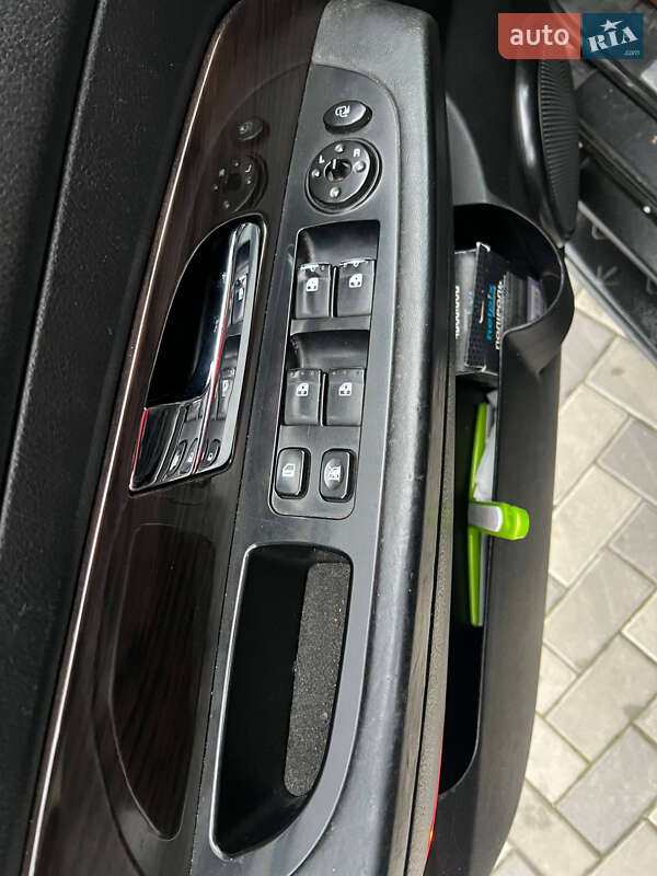 Внедорожник / Кроссовер SsangYong Rexton 2009 в Каневе