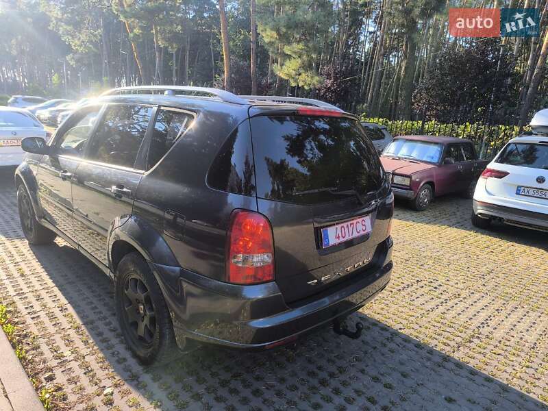 Внедорожник / Кроссовер SsangYong Rexton 2006 в Киеве