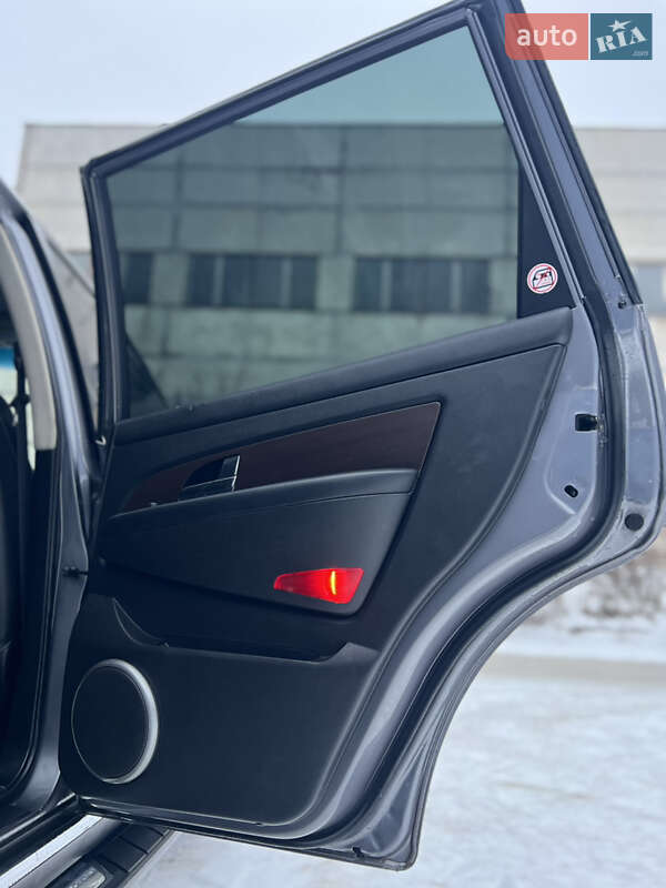 Внедорожник / Кроссовер SsangYong Rexton 2014 в Киеве