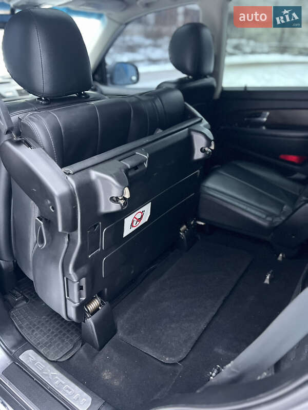 Внедорожник / Кроссовер SsangYong Rexton 2014 в Киеве