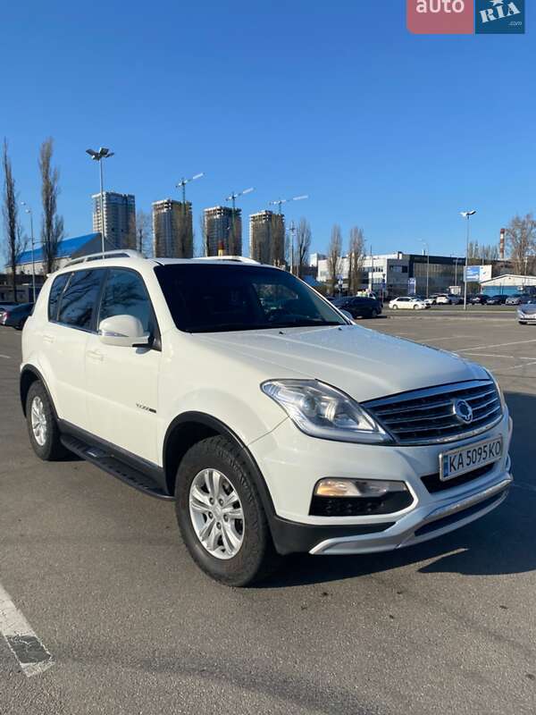 Внедорожник / Кроссовер SsangYong Rexton 2014 в Киеве фото Внедорожник / Кроссовер SsangYong Rexton 2014 в Киеве
