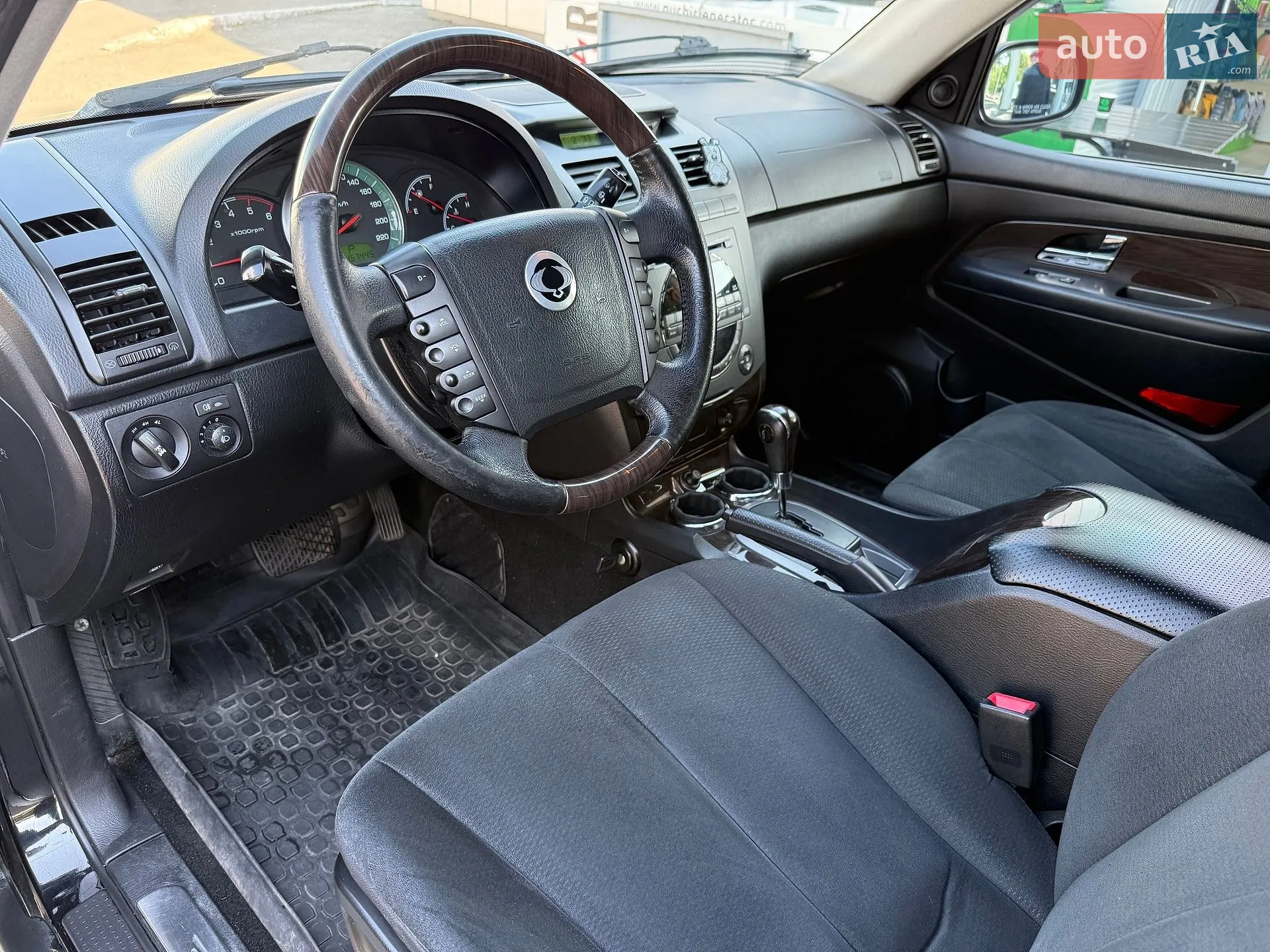 2012 SsangYong Rexton - мініатюра 9