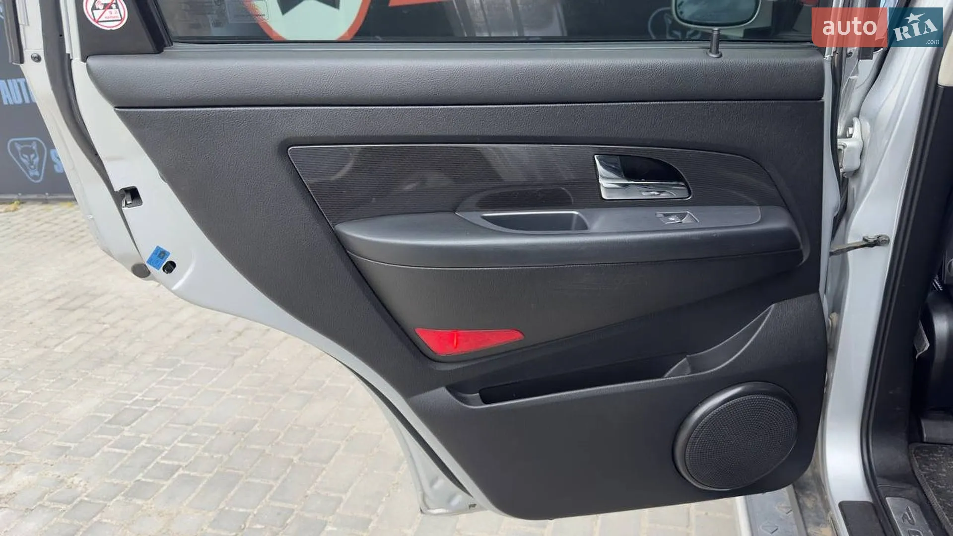 2012 SsangYong Rexton - мініатюра 28