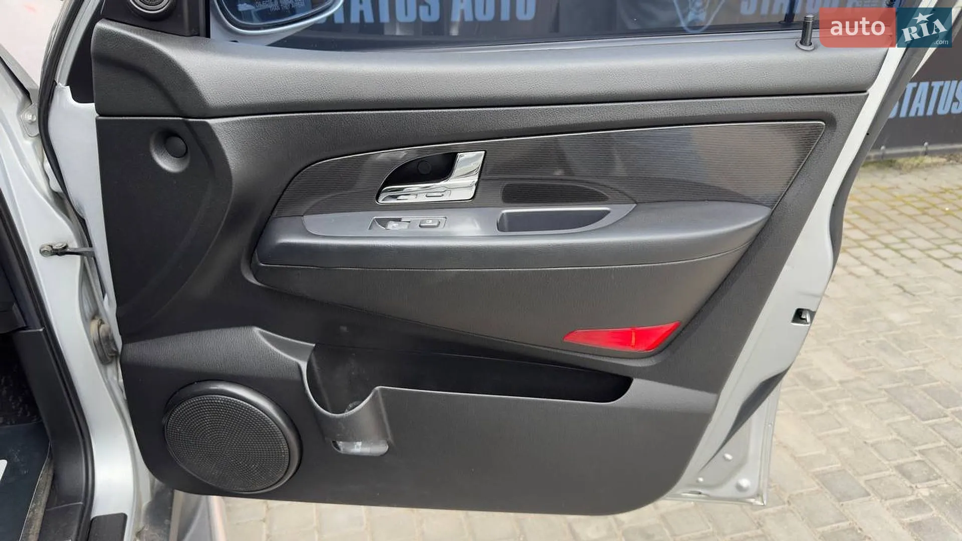 2012 SsangYong Rexton - мініатюра 36