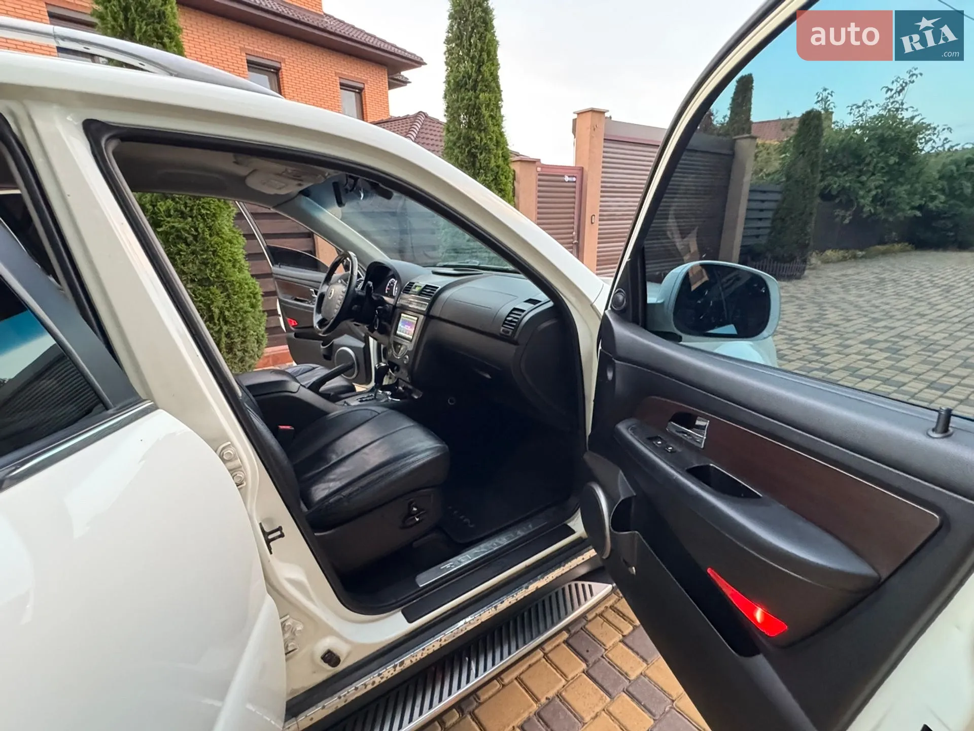 2012 SsangYong Rexton - мініатюра 27