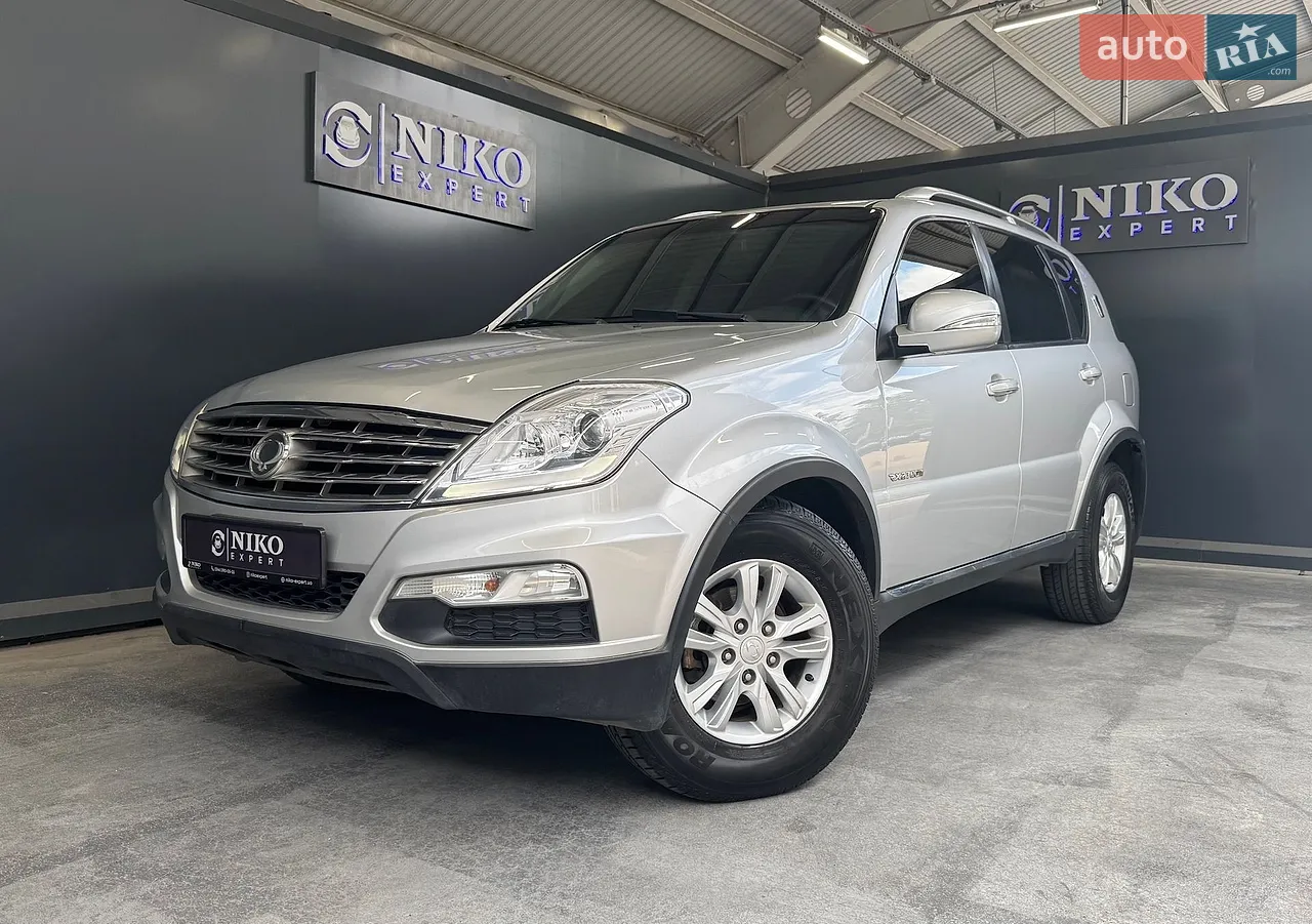 2011 SsangYong Rexton - мініатюра 28