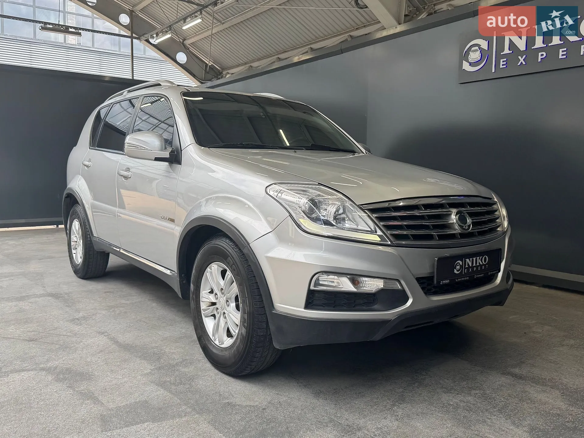 2012 SsangYong Rexton - мініатюра 18