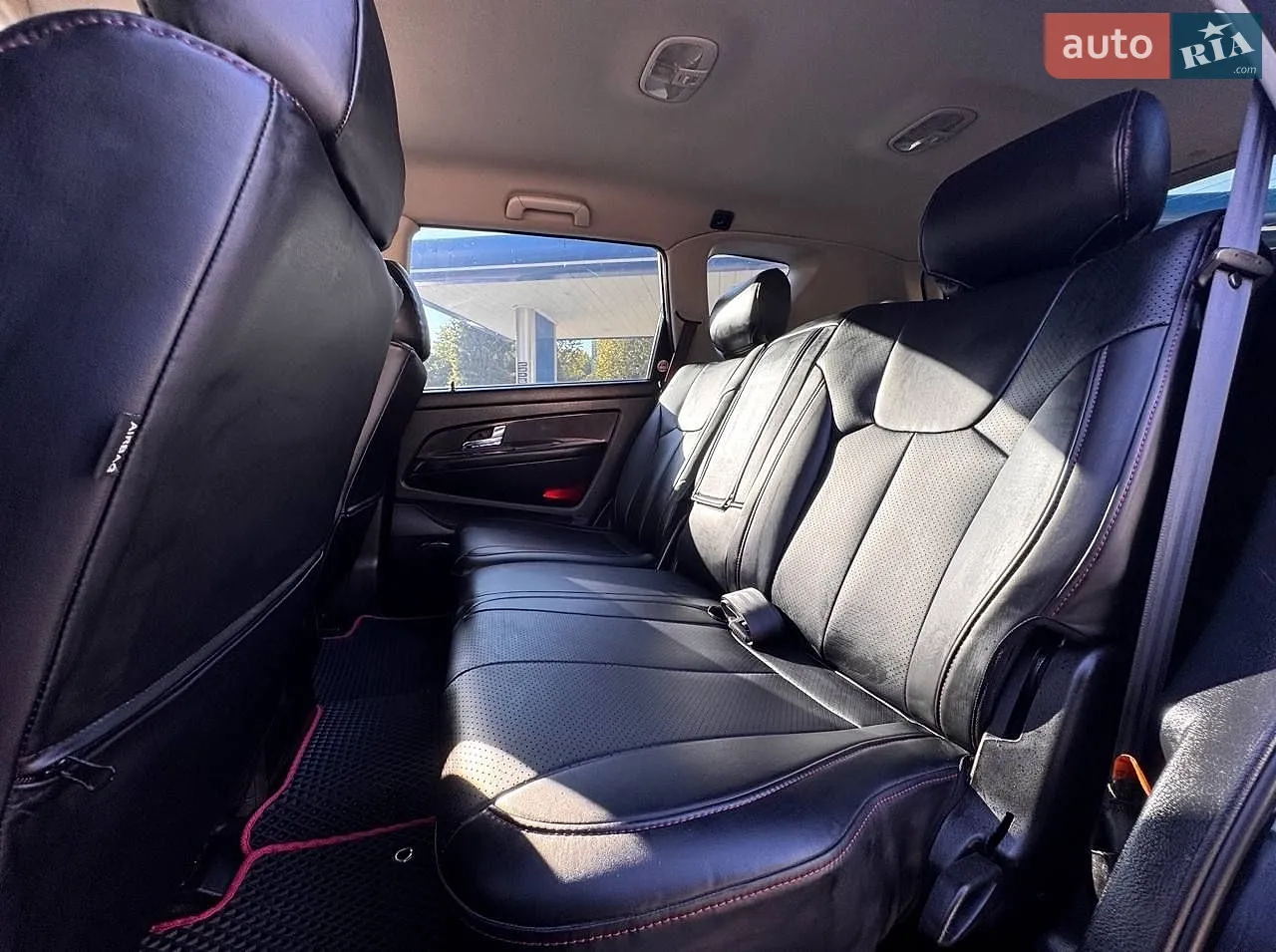 2010 SsangYong Rexton - мініатюра 23