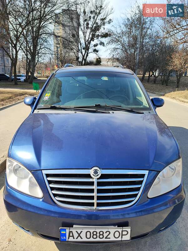 Минивэн SsangYong Rodius 2008 в Харькове