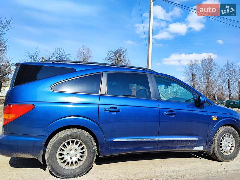 Минивэн SsangYong Rodius 2008 в Харькове