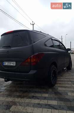 Минивэн SsangYong Rodius 2008 в 