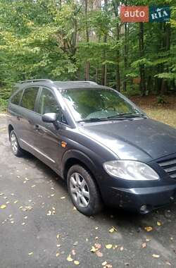 SsangYong Rodius 2009