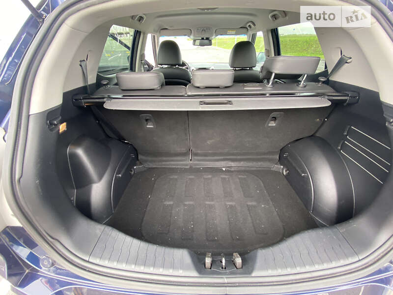 Внедорожник / Кроссовер SsangYong Tivoli 2015 в Львове фото 29 Внедорожник / Кроссовер SsangYong Tivoli 2015 в Львове