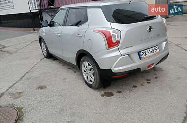 Внедорожник / Кроссовер SsangYong Tivoli 2016 в 