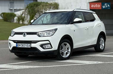 Внедорожник / Кроссовер SsangYong Tivoli 2018 в Киеве