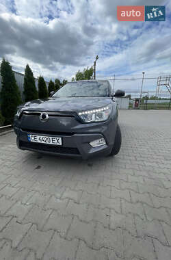 Внедорожник / Кроссовер SsangYong Tivoli 2015 в 