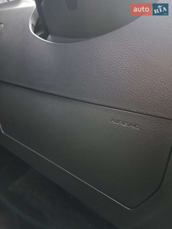 Внедорожник / Кроссовер SsangYong Tivoli 2017 в Черкассах