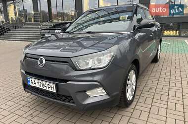 Внедорожник / Кроссовер SsangYong Tivoli 2016 в Киеве