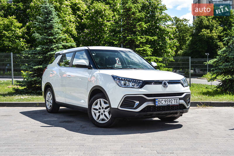 Позашляховик / Кросовер SsangYong XLV 2017 в Львові
