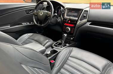 Внедорожник / Кроссовер SsangYong XLV 2016 в 