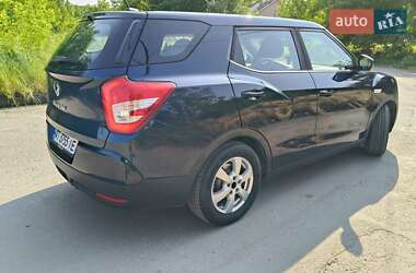 Внедорожник / Кроссовер SsangYong XLV 2016 в 