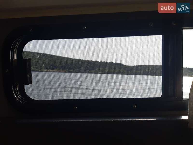 Катер Starcraft Islander 2008 в Киеве