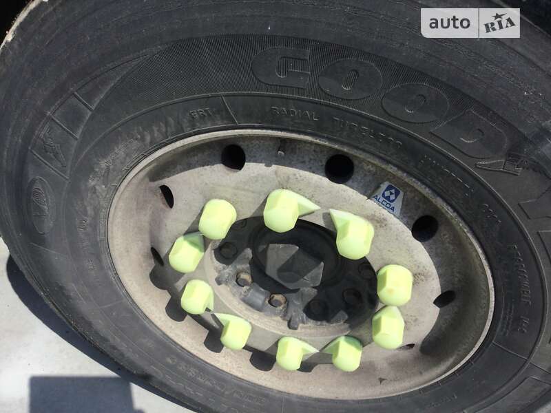 Зерновоз - напівпричіп STAS S 300CX 2015 в Івано-Франківську