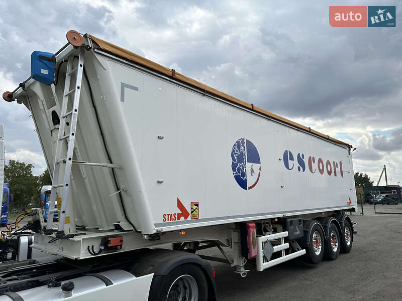 STAS S 300CX 2015