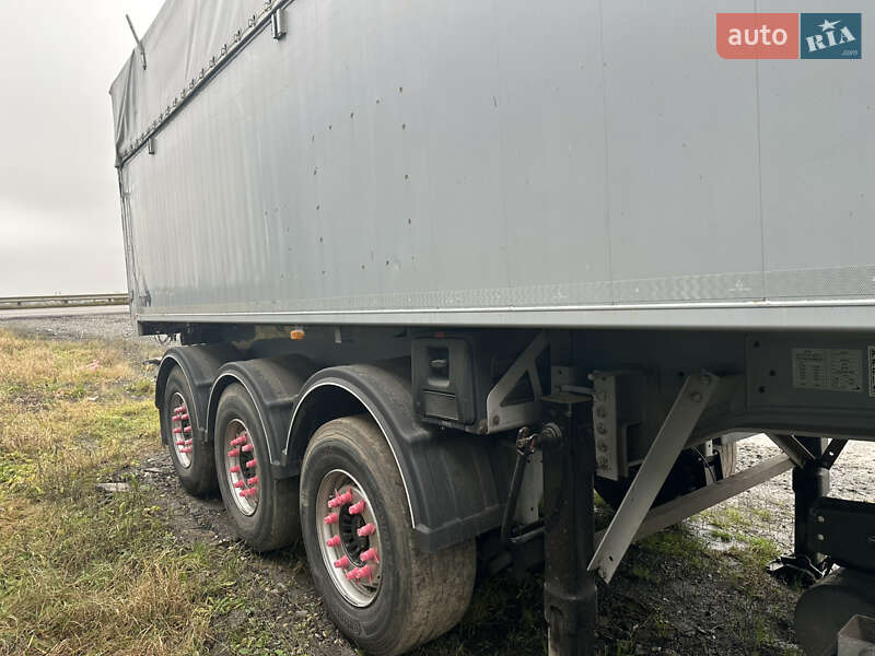 Зерновоз - полуприцеп STAS S 300CX 2013 в Хмельницком фото 8 Зерновоз - полуприцеп STAS S 300CX 2013 в Хмельницком