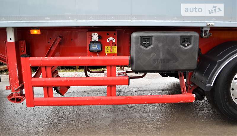 Самоскид напівпричіп STAS S300 2013 в Львові