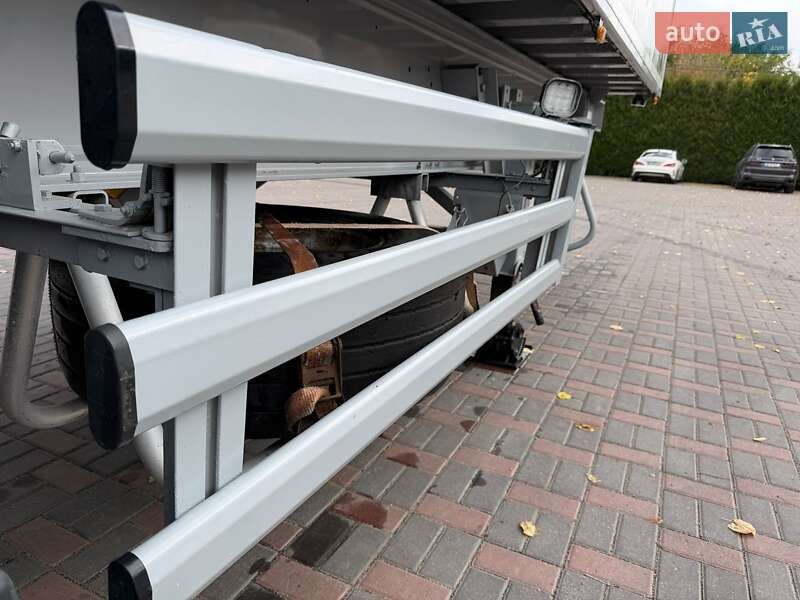 Самосвал полуприцеп STAS S300 2015 в Виннице